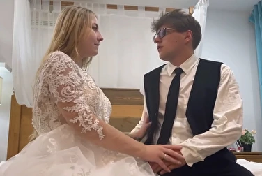 Милая, я и так до свадьбы терпел, давай с анала сразу и начнём Милая, я и так до свадьбы терпел, давай с анала сразу и начнём