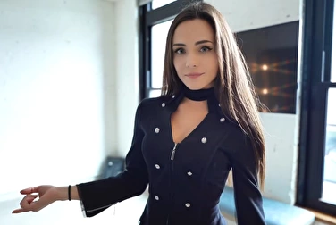 Трахнул начальницу до оргазма — меня точно повысят в этот раз 😏 Трахнул начальницу до оргазма — меня точно повысят в этот раз 😏